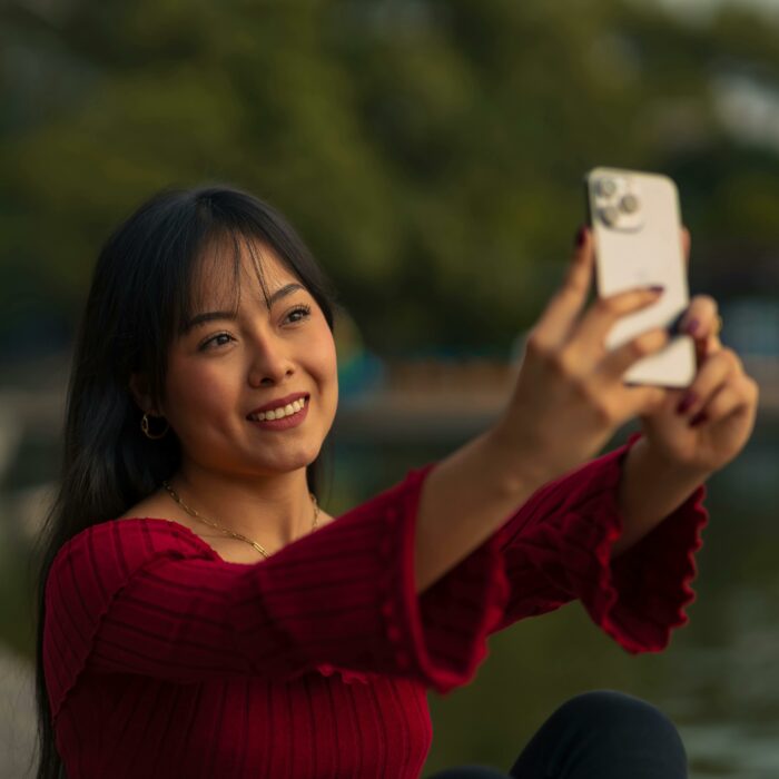 Your New Best Friend Is an Algorithm: What Happens When Humans Bond with AI?